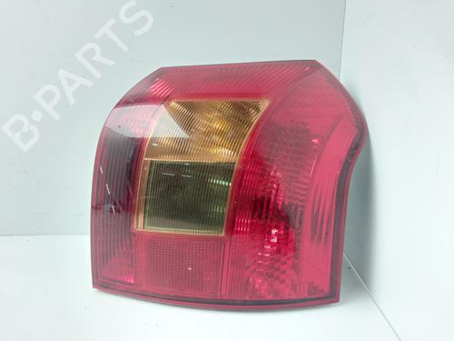 Used Right taillight TOYOTA COROLLA (_E12_) 1.6 VVT-i (ZZE121_, ZZE121R) (110 hp) 30847169