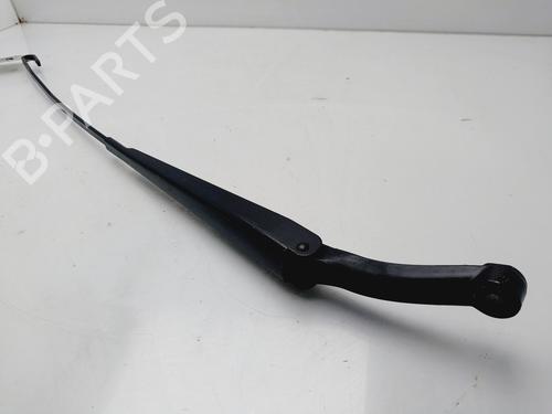 Braccio tergicristallo anteriore VOLVO S80 I (184) 2.5 TDI (140 hp) 32012467