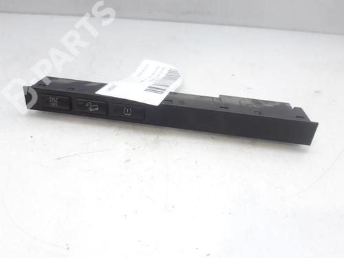 switch-bmw-x3-e83-20-d-61313415616-2003-2004-2005-2006-2007-2008-2009-2010-2011-11016768 main image