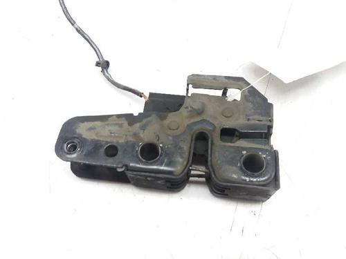 Used Hood lock VW POLO (9N_, 9A_) 1.4 TDI (70 hp) 8765090