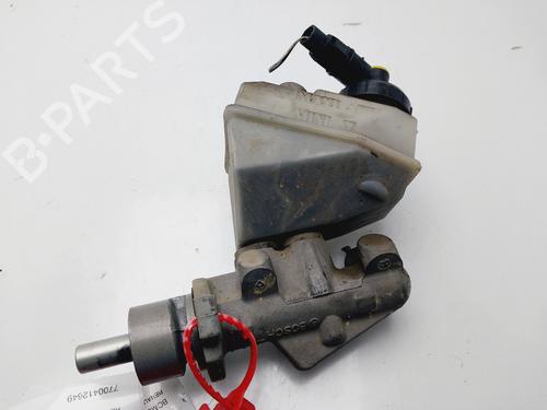 brake-master-cylinder-renault-clio-ii-bb_-cb_-1998-1999-2000-2001-2002-2003-2004-2005-2006-2007-2008-2009-2010-2011-2012-2013-2014-2015-2016-31800258 main image