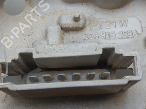 - Image 3