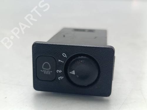 Used Headlight switch Headlight switch KIA PRIDE (DA) 1.3 (64 hp) 40435357 40435357