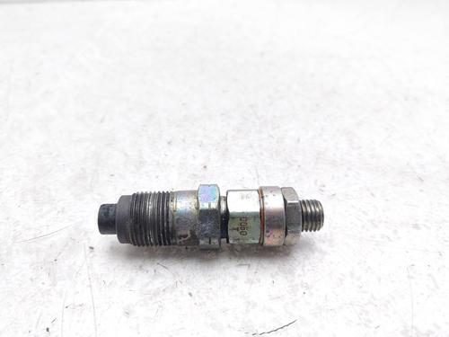 Injecteur FORD MAVERICK (UDS, UNS) 2.7 TD (100 hp) 17238564