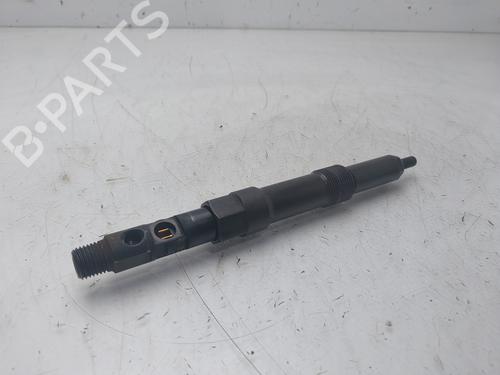 Spreder / Dyse Spreder / Dyse FORD MONDEO III (B5Y) 2.2 TDCi (155 hp) 33754894 33754894