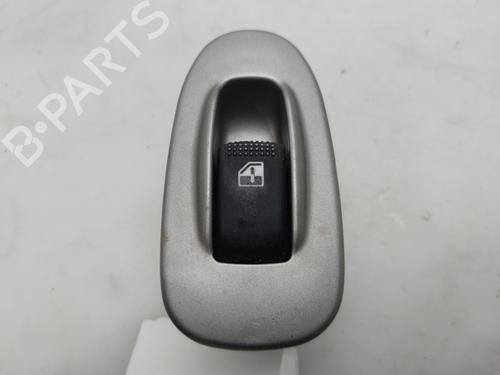 Used Right front window switch Right front window switch KIA SHUMA II (FB) 1.6 (101 hp) 33232042 33232042