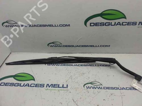 Front windshield wiper arm KIA SORENTO I (JC) 2.5 CRDi 4WD | BP12397884C143 