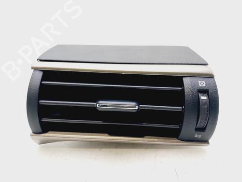 Luftventil LEXUS IS III (_E3_) 300h (AVE30_, AVE30R) (223 hp) 30492555