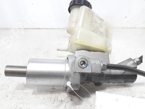 Brake master cylinder MERCEDES-BENZ C-CLASS (W204) C 300 (204.054) | BP8798072M77 