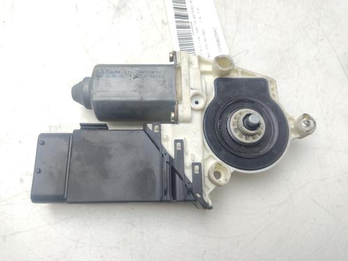 Rudehejsemotor forskærm højre SEAT LEON (1M1) [1999-2006]  29267173