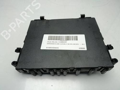 Used Fuse box Fuse box MERCEDES-BENZ A-CLASS (W169) A 180 CDI (169.007, 169.307) (109 hp) 39651159 39651159