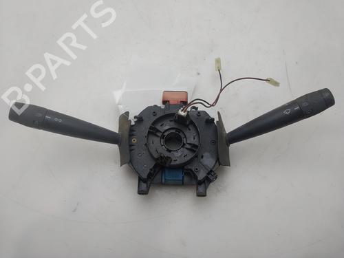 Used Steering wheel controls Steering wheel controls FIAT PUNTO (176_) 60 1.2 (176AP, 176AR, 176AQ, 176BB) (60 hp) 33935630 33935630