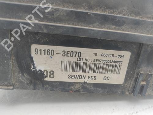 Fuse box KIA SORENTO I (JC)  | BP23071364E1 