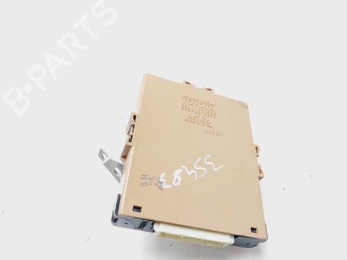 Used Electronic module TOYOTA PRIUS Liftback (_W2_) 1.5 Hybrid (NHW20_, NHW20R) (112 hp) 19678438