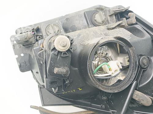 Left headlight KIA SPORTAGE II (JE_, KM_) 2.0 CRDi 4WD | BP24439500C28 