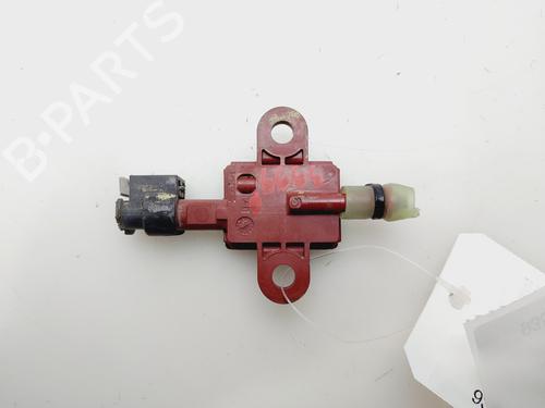 Used Electronic sensor Electronic sensor BMW X1 (F48) sDrive 18 d (150 hp) 33885184 33885184