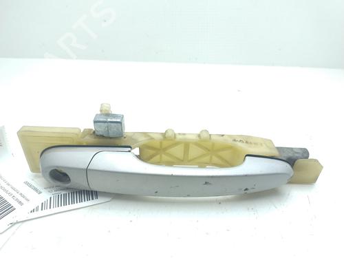 Used Front right exterior door handle HYUNDAI TUCSON (JM) [2004-2019]  24547123