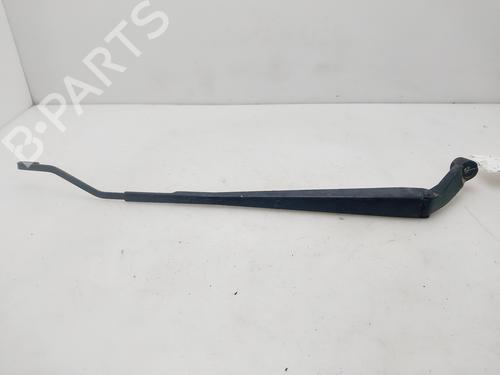 Used Front windshield wiper arm TOYOTA COROLLA (_E12_) 1.4 D (NDE120_, NDE120R) (90 hp) 32014124