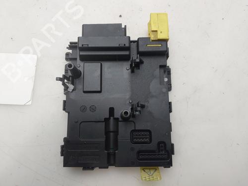electronic-module-vw-passat-b6-3c2-2005-2006-2007-2008-2009-2010-2011-36432273 main image