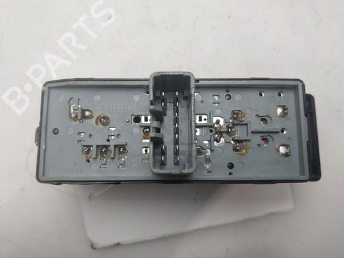 Right front window switch KIA CARENS III MPV (UN) 2.0 CRDi 140 | BP36569249I26 - Image 4