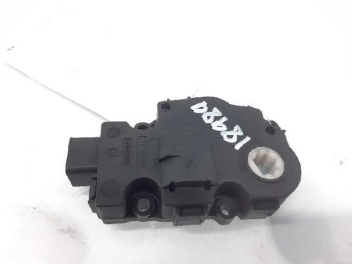 Used Electronic module BMW 3 (E90) 318 d (143 hp) 5797819
