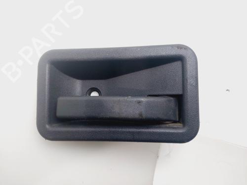 Used Front right interior door handle RENAULT CLIO I (B/C57_, 5/357_) 1.4 (B57J, C57J, B57P) (75 hp) 32163022