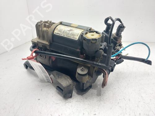 Used Suspension compressor MERCEDES-BENZ CLS (C219) CLS 500 (219.375) (306 hp) 30579803
