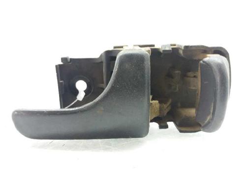 Used Rear right interior door handle NISSAN TERRANO II (R20) 3.0 Di 4WD (154 hp) 3665799