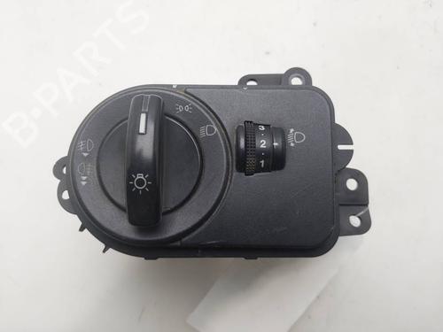 Used Headlight switch Headlight switch 39558921 39558921