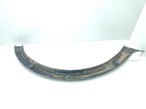 Listwa nadkola tylnego prawego FORD FOCUS IV (HN) | BP30628320C137