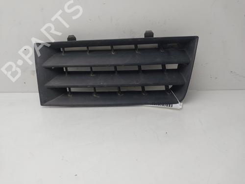 grille-renault-megane-ii-bm01_-cm01_-2001-2002-2003-2004-2005-2006-2007-2008-2009-2010-2011-2012-30764428 main image