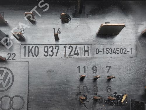 Fuse box AUDI A3 (8P1) 1.9 TDI | BP38286701E1 - Image 3