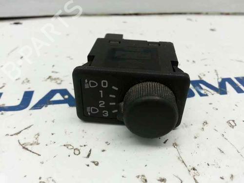 Used Headlight switch NISSAN ALMERA II Hatchback (N16) 1.5 dCi (82 hp) 13989751
