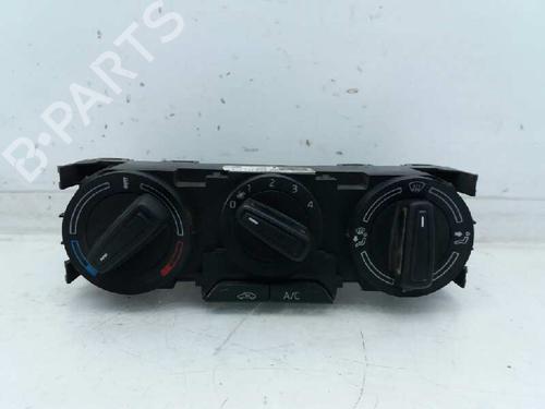 Used Climate control SKODA FABIA III (NJ3) 1.0 (60 hp) 2880403