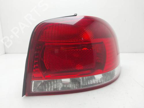 Used Right taillight Right taillight 39464241 39464241