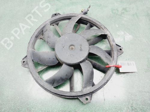 Used Radiator fan Radiator fan PEUGEOT 5008 (0U_, 0E_) [2009-2017] 32413817 32413817