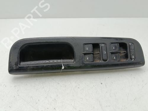 Venstre fortil elrude kontakt VW GOLF IV (1J1) [1997-2008]  29993996