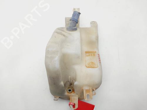 Used Windscreen washer tank Windscreen washer tank ALFA ROMEO GT (937_) 1.9 JTD (937CXN1B) (150 hp) 32501891 32501891