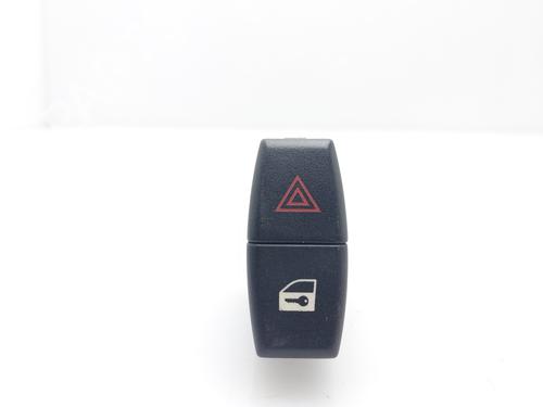 Used Warning switch BMW X3 (E83) xDrive 20 d (177 hp) 16755880