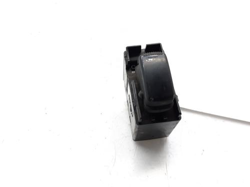 Used Right front window switch HYUNDAI TRAJET (FO) 2.0 CRDi (113 hp) 12402224