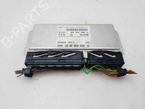 Used Electronic module MERCEDES-BENZ E-CLASS (W211) E 240 (211.061) (177 hp) 30658105