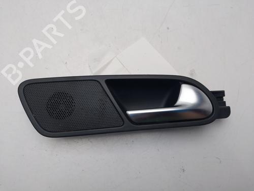 Used Rear right interior door handle Rear right interior door handle VW TIGUAN (5N_) [2007-2018] 33957899 33957899