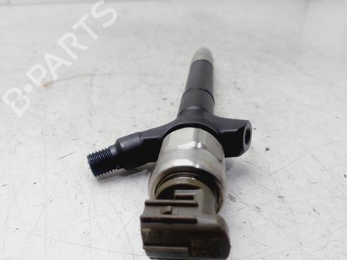 Injector TOYOTA AVENSIS Estate (_T25_) 2.0 D-4D (ADT250_, ADT250R) | BP26592522M100 