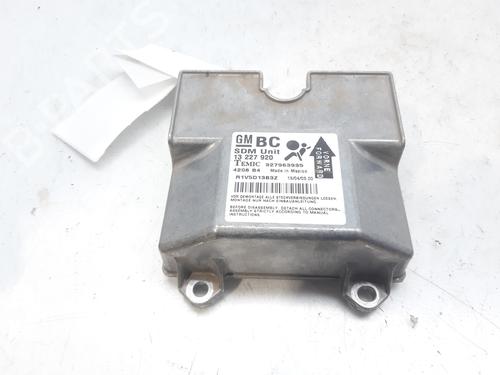 Airbag styreenhed OPEL ASTRA H (A04) 1.6 (L48) (105 hp) 10324930