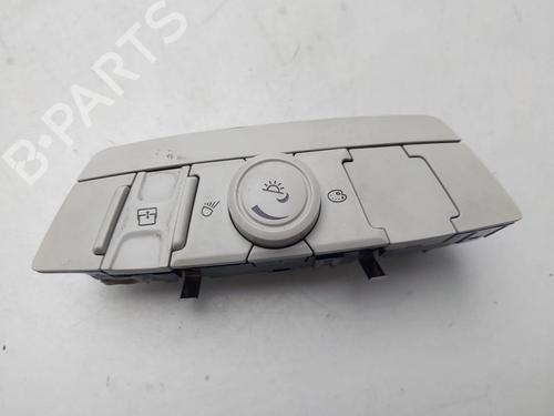 Kombi Kontakt / Stilkkontakt Kombi Kontakt / Stilkkontakt FORD FOCUS III 1.0 EcoBoost (125 hp) 39717954 39717954