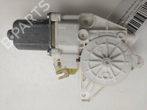 Used Left front window motor Left front window motor MERCEDES-BENZ M-CLASS (W164) [2005-2012] 38751596 38751596