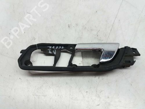 Used Front left interior door handle VW POLO (9N_, 9A_) 1.4 TDI (70 hp) 3423184