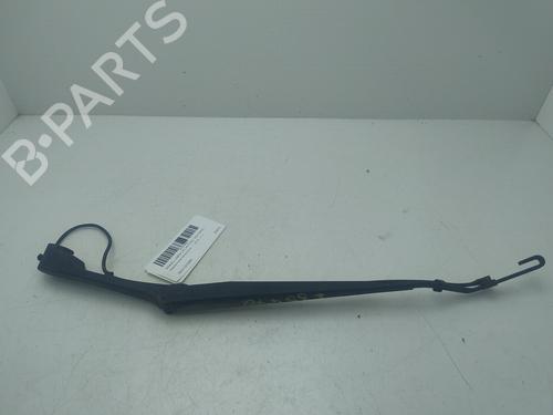 Used Front windshield wiper arm SSANGYONG RODIUS I [2005-2025]  27315914