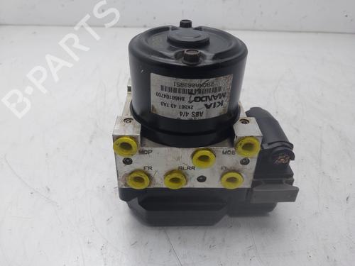 Used ABS pump ABS pump KIA CARNIVAL II (GQ) 2.9 CRDi (144 hp) 33974355 33974355