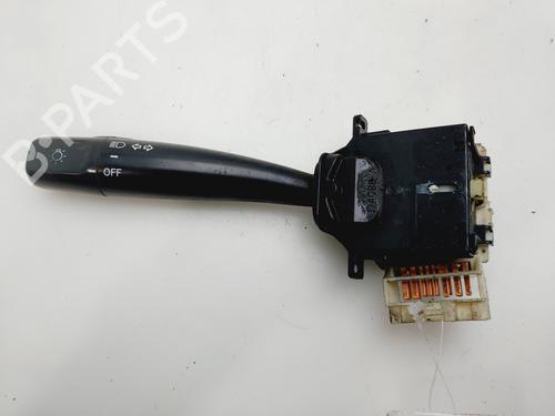 Used Headlight switch TOYOTA PICNIC (_XM1_) 2.2 D (CMX10_, CXM10G) (90 hp) 31638385